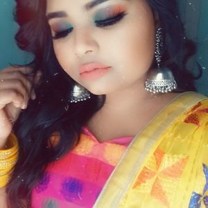 Meet your Posher, Farzana